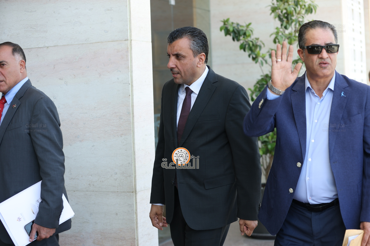 Madar Al-Saa Images 0.1868738770192636