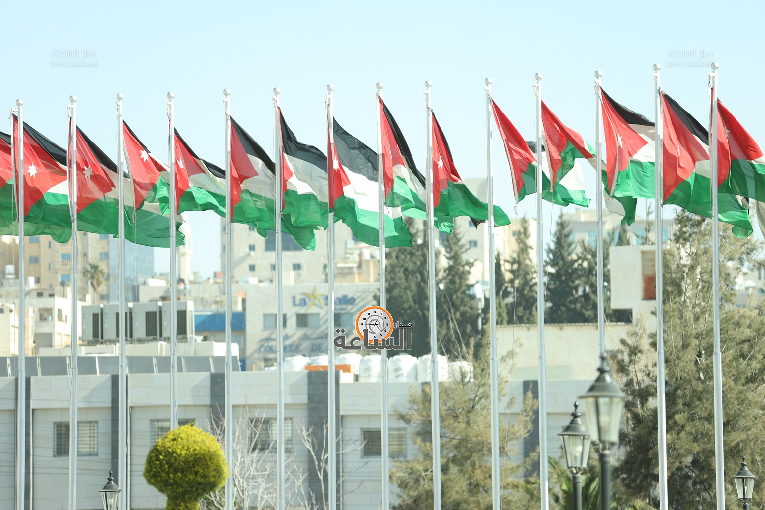 Madar Al-Saa Images 0.9875674736956048