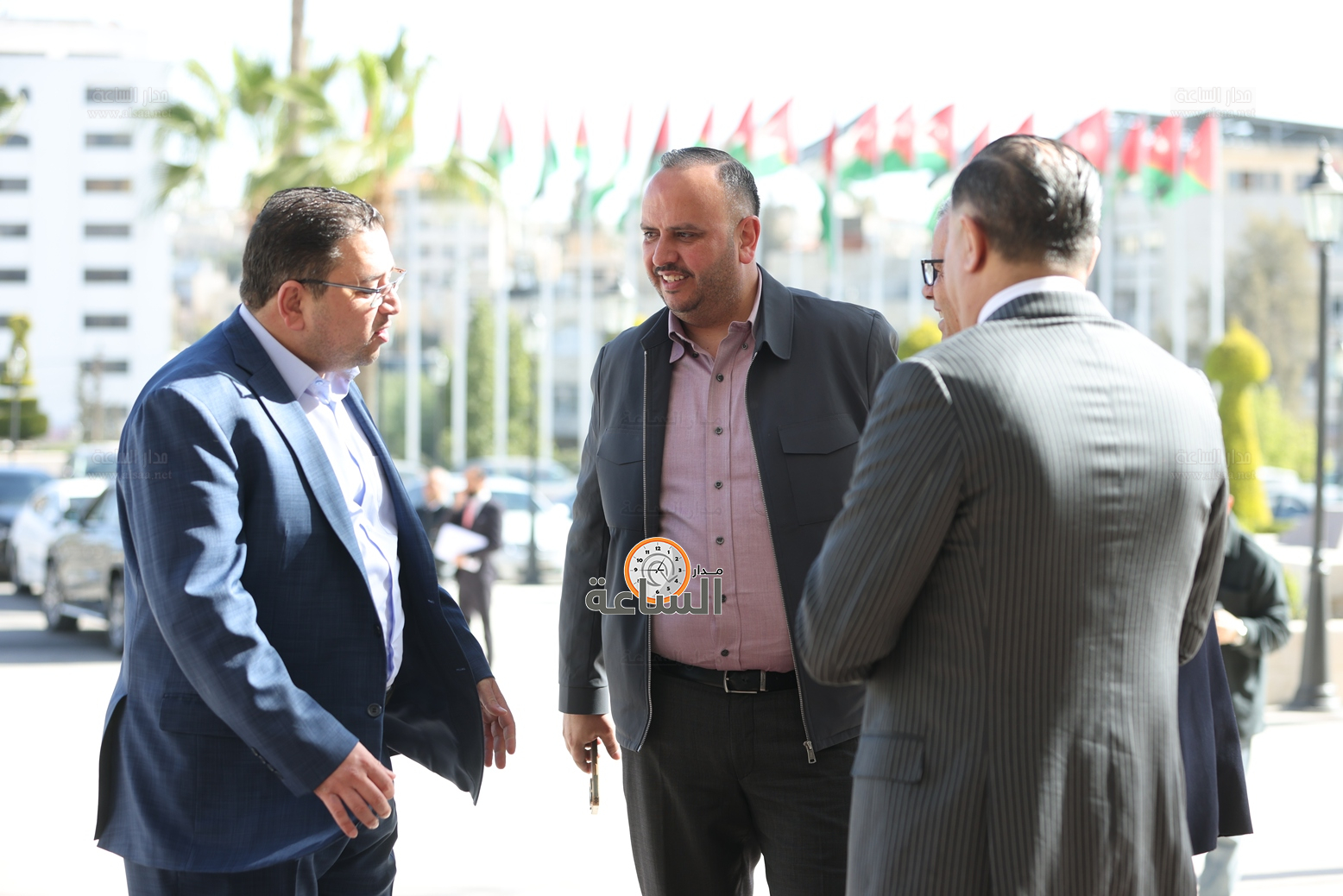 Madar Al-Saa Images 0.2664408460174422