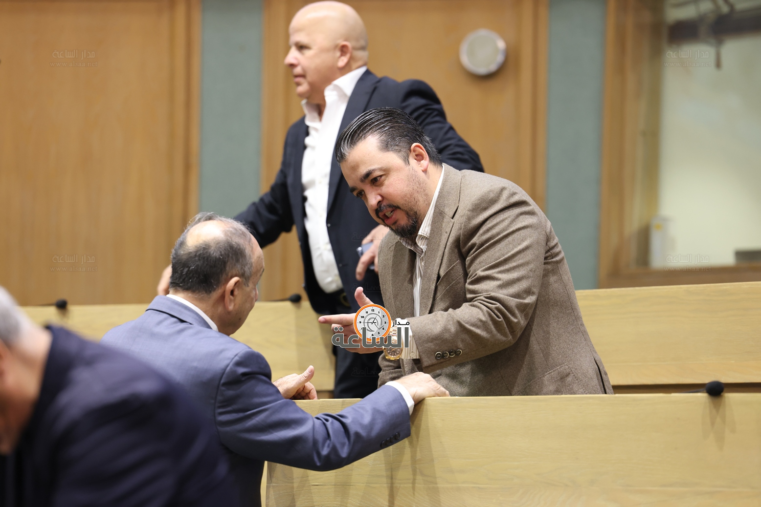 Madar Al-Saa Images 0.8803115530488305