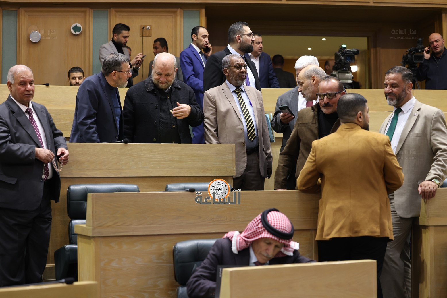 Madar Al-Saa Images 0.6965839717183206