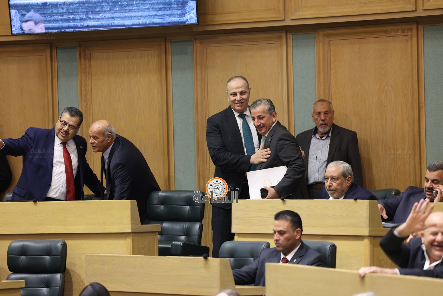 Madar Al-Saa Images 0.16437093309526607