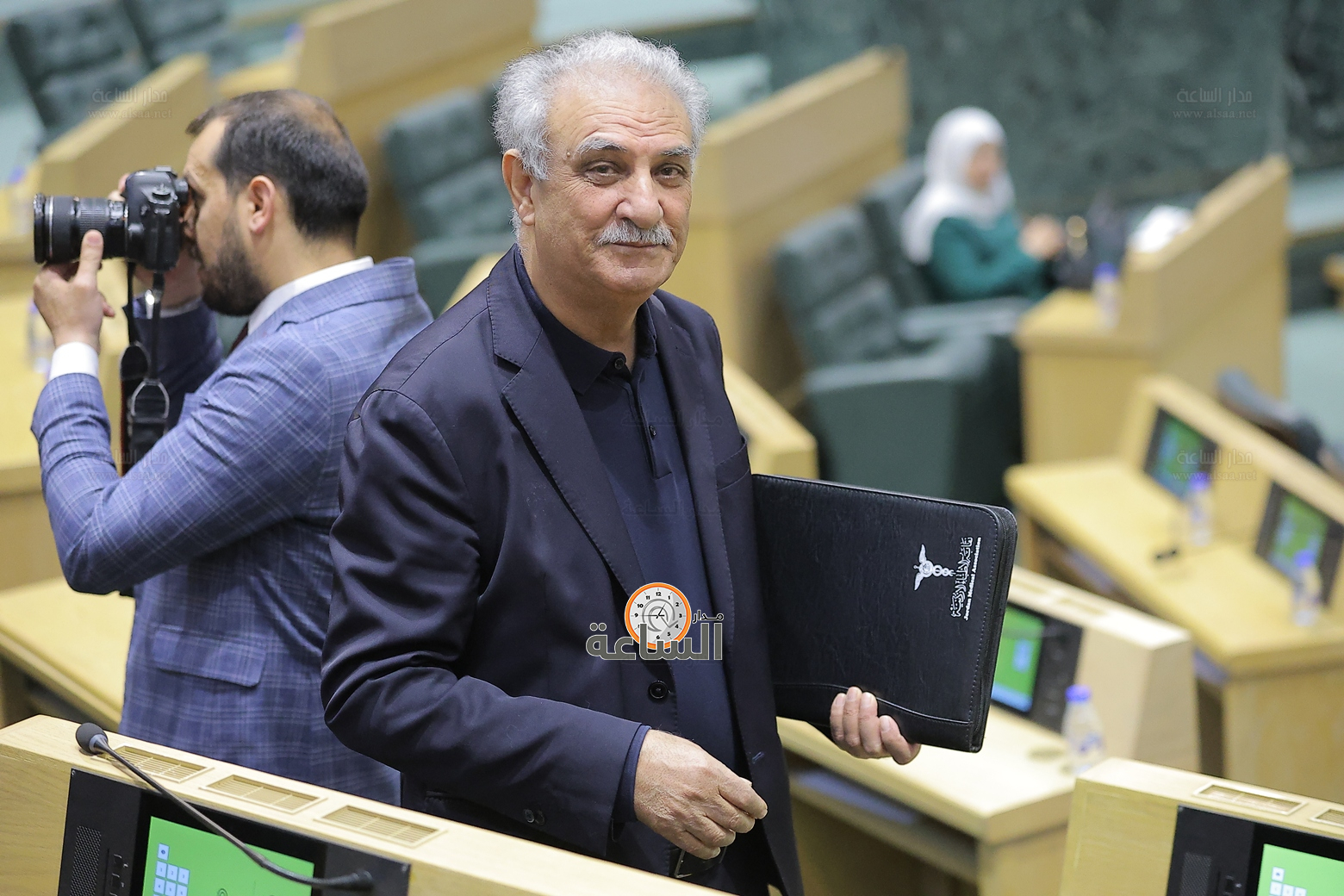 Madar Al-Saa Images 0.8660898295013063