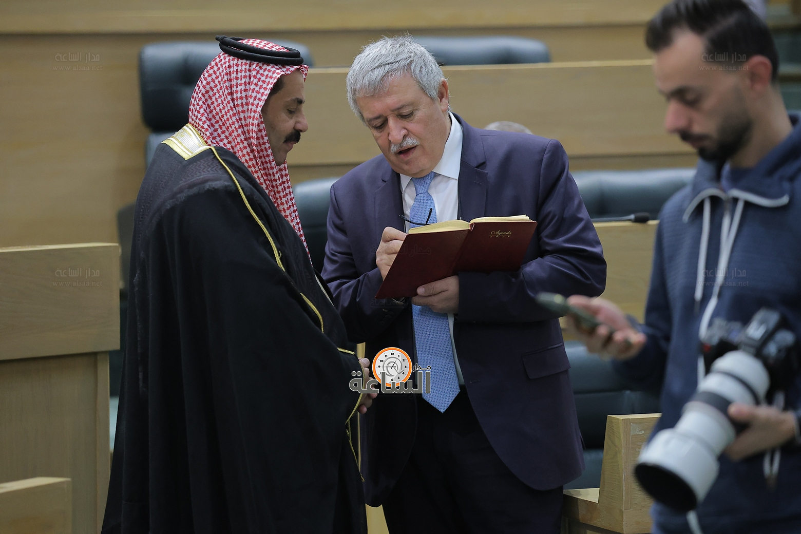 Madar Al-Saa Images 0.32702882035023106