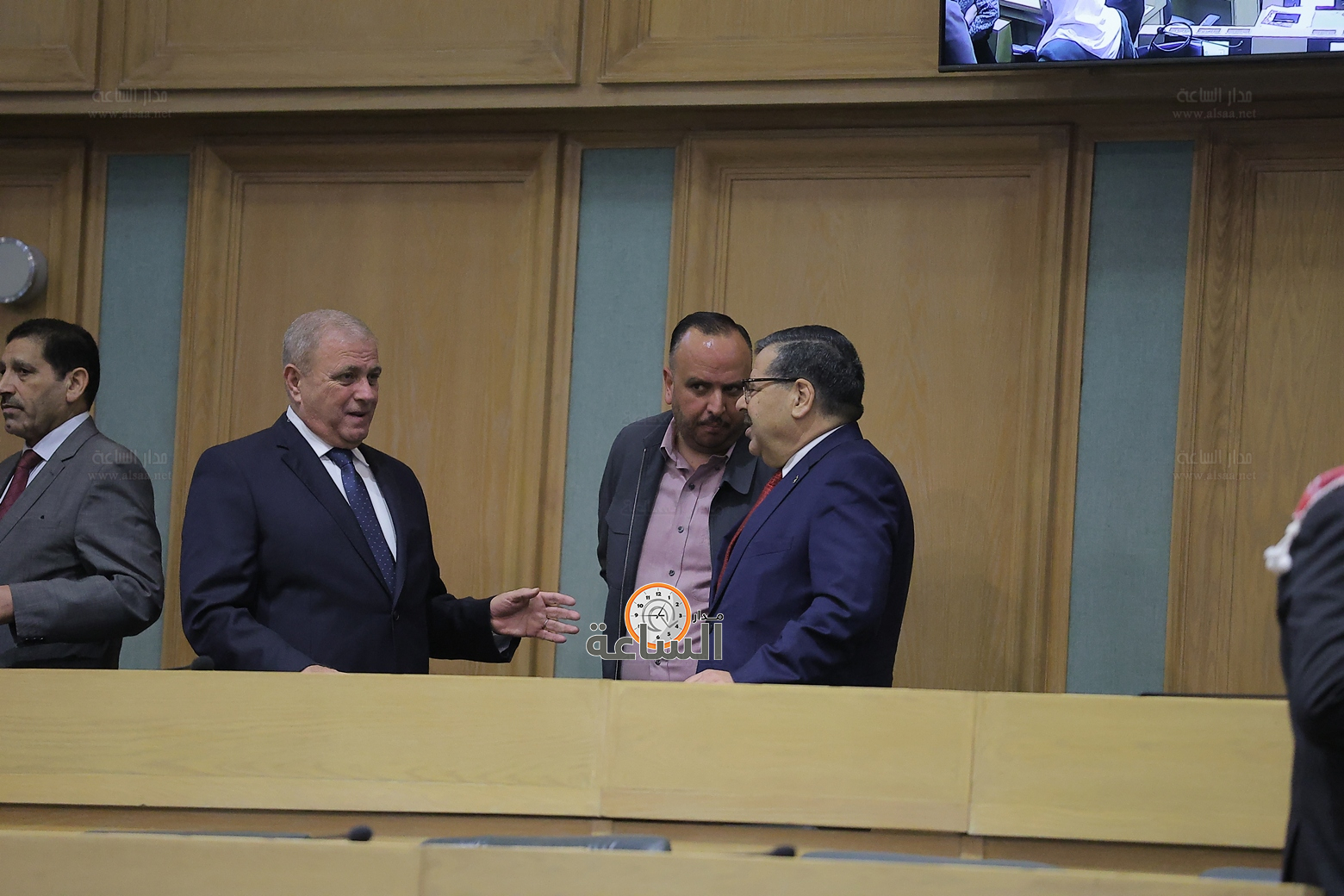 Madar Al-Saa Images 0.7098716723359609