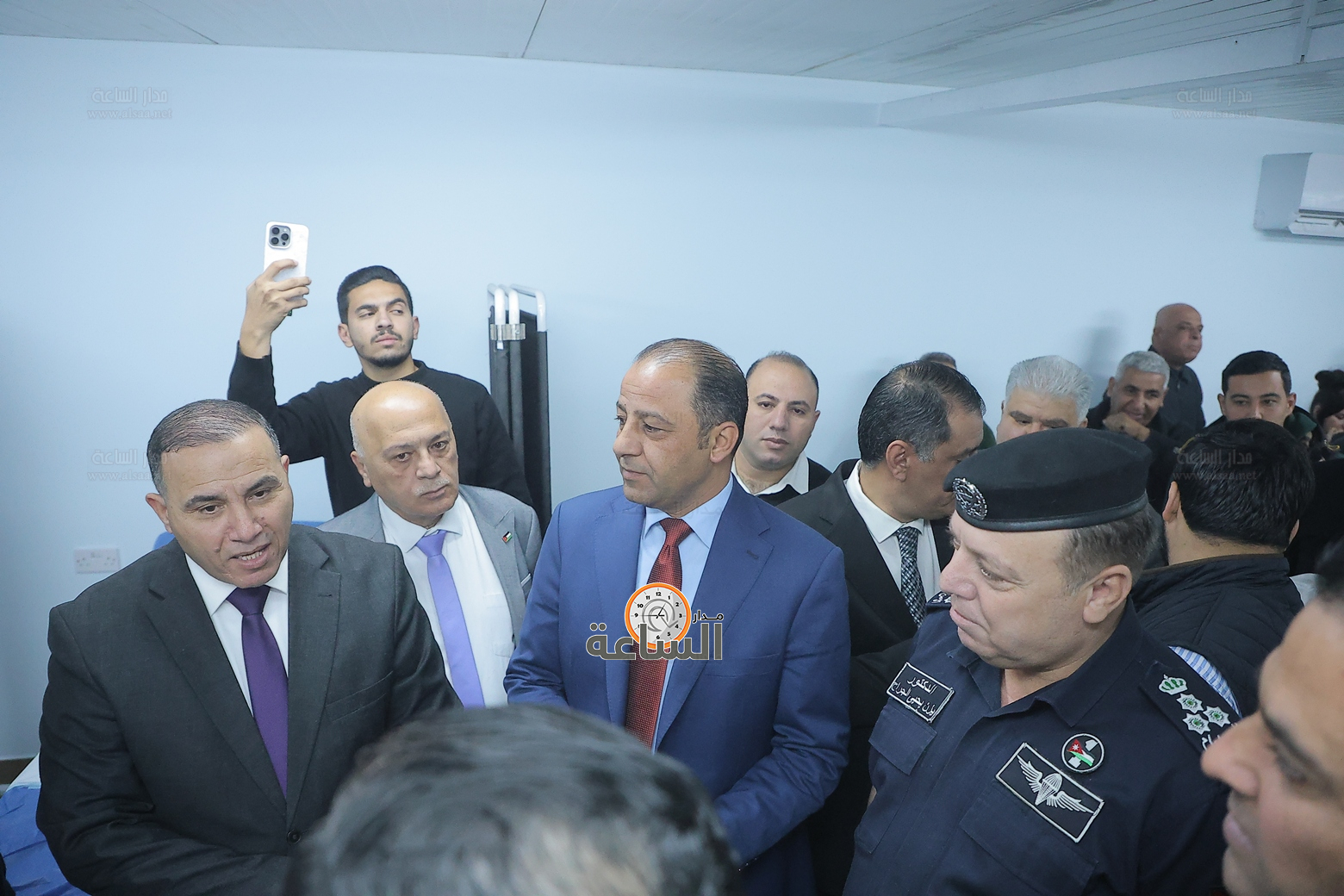 Madar Al-Saa Images 0.0025391553994832394