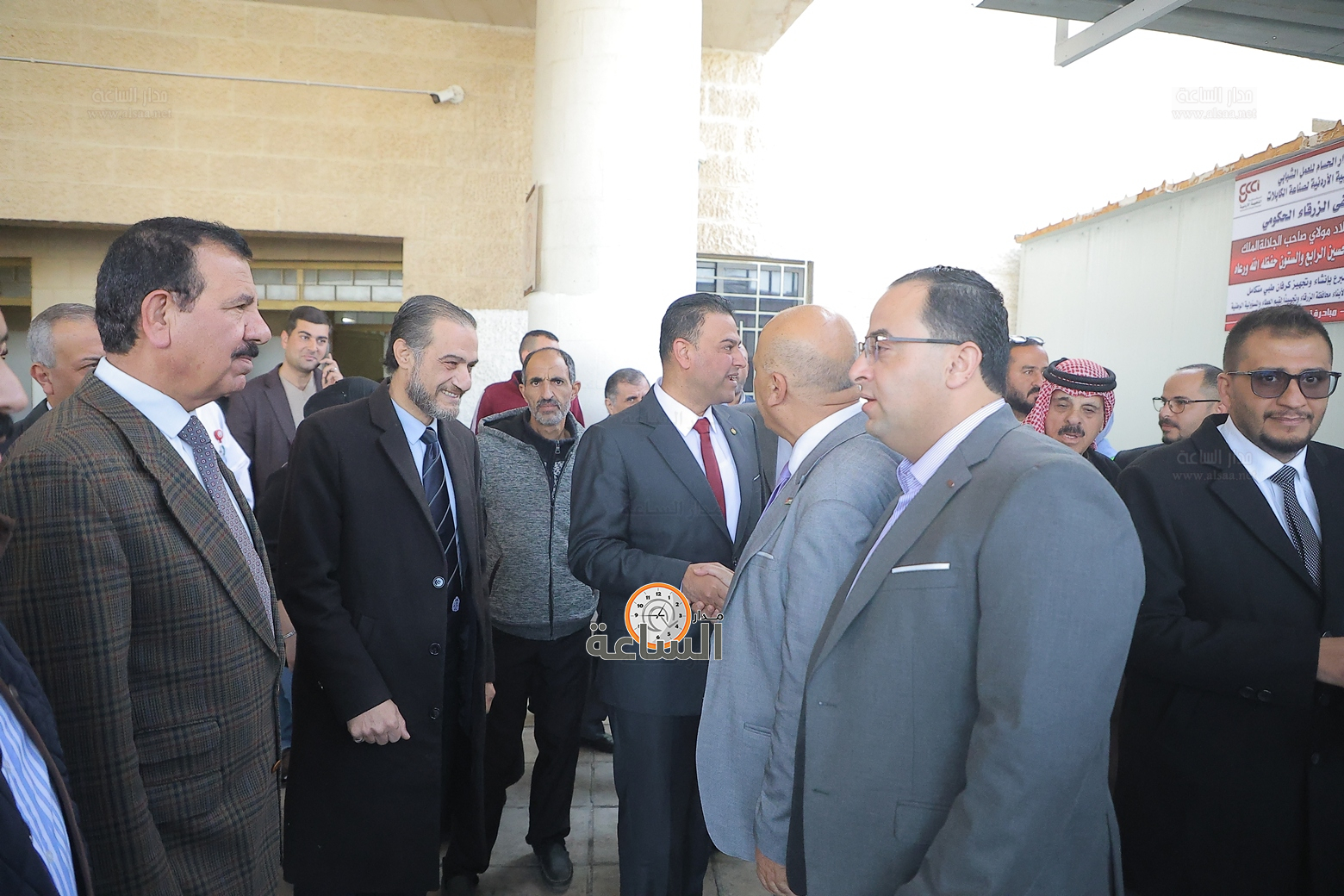 Madar Al-Saa Images 0.8762304300673813