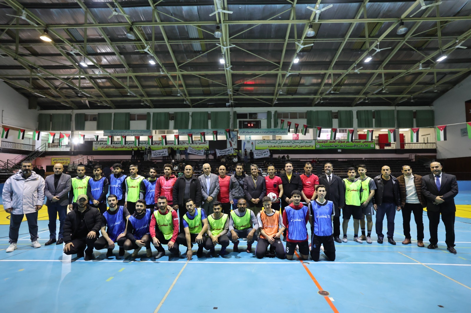 Madar Al-Saa Images 0.667068353479479