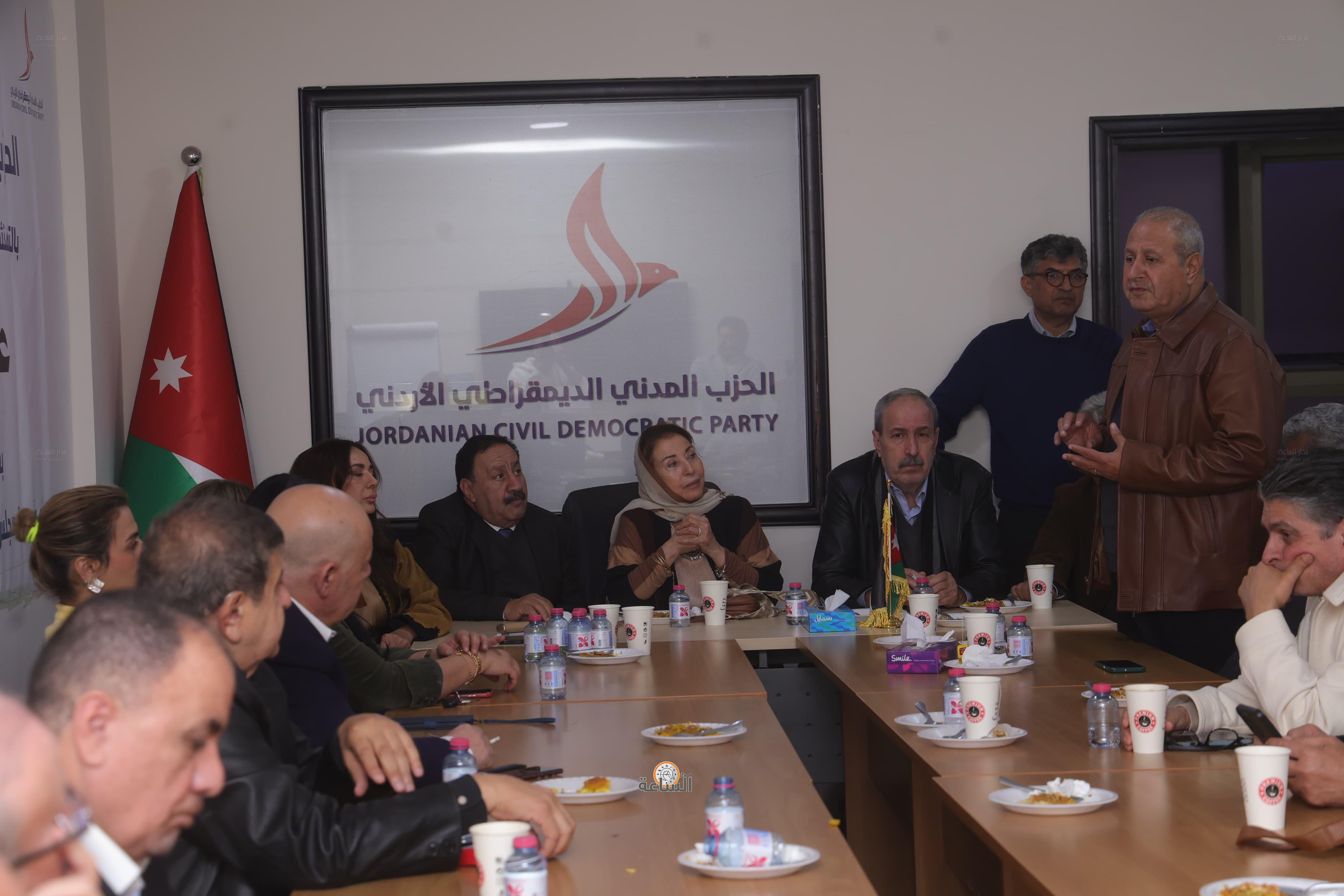 Madar Al-Saa Images 0.5539840777257583