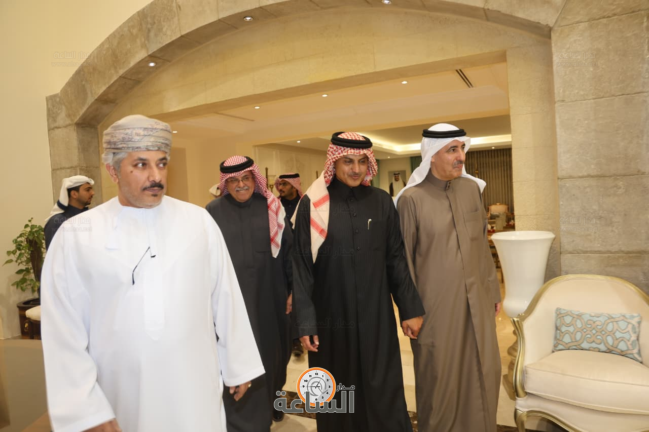 Madar Al-Saa Images 0.11130834833383207