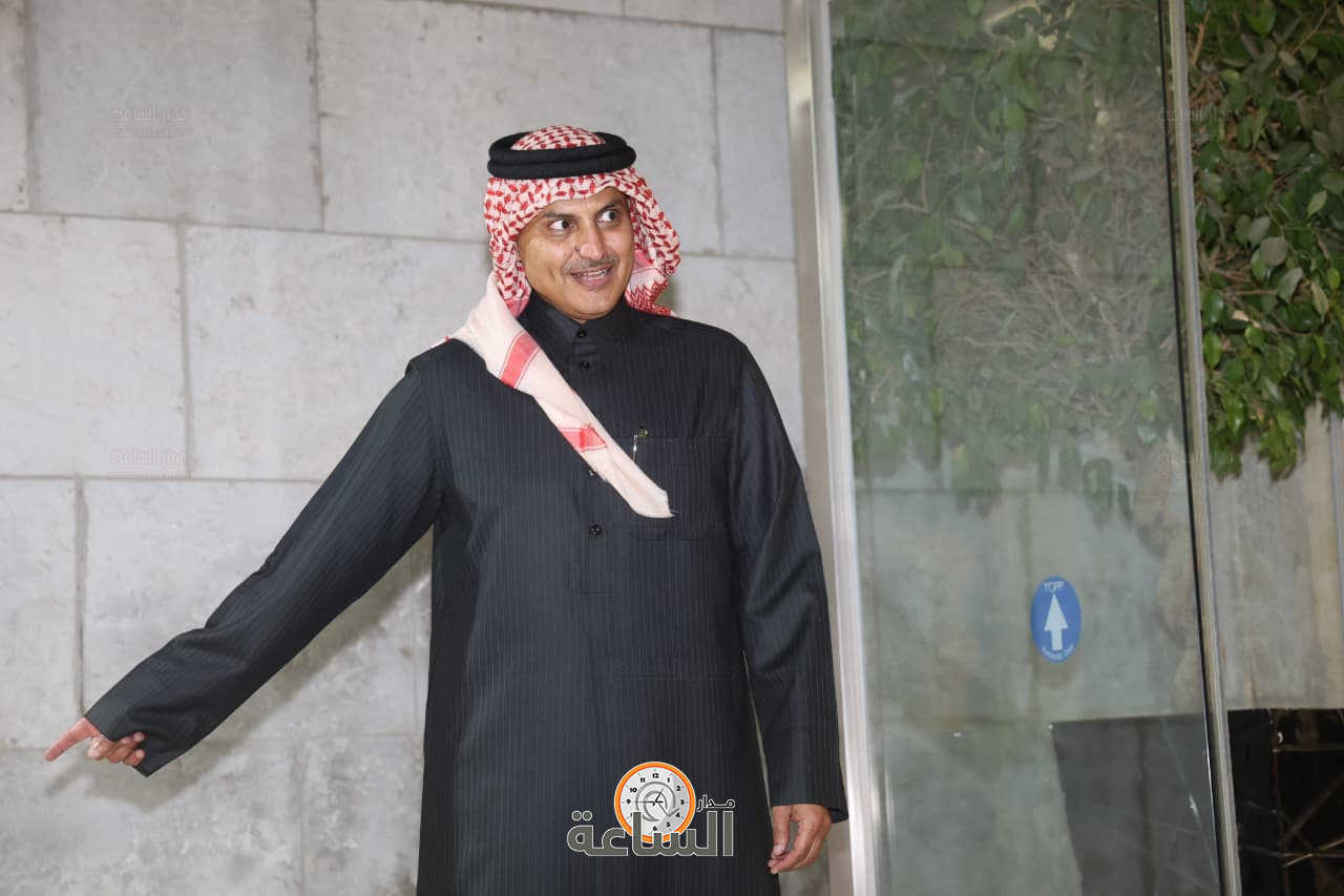 Madar Al-Saa Images 0.17323985969360522