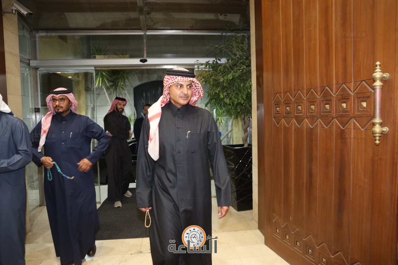 Madar Al-Saa Images 0.04218331054141067