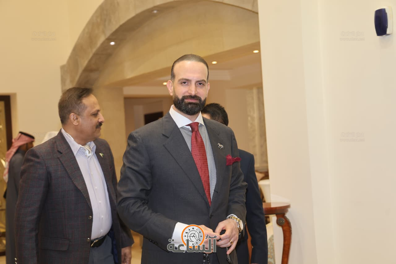 Madar Al-Saa Images 0.8921162647238748