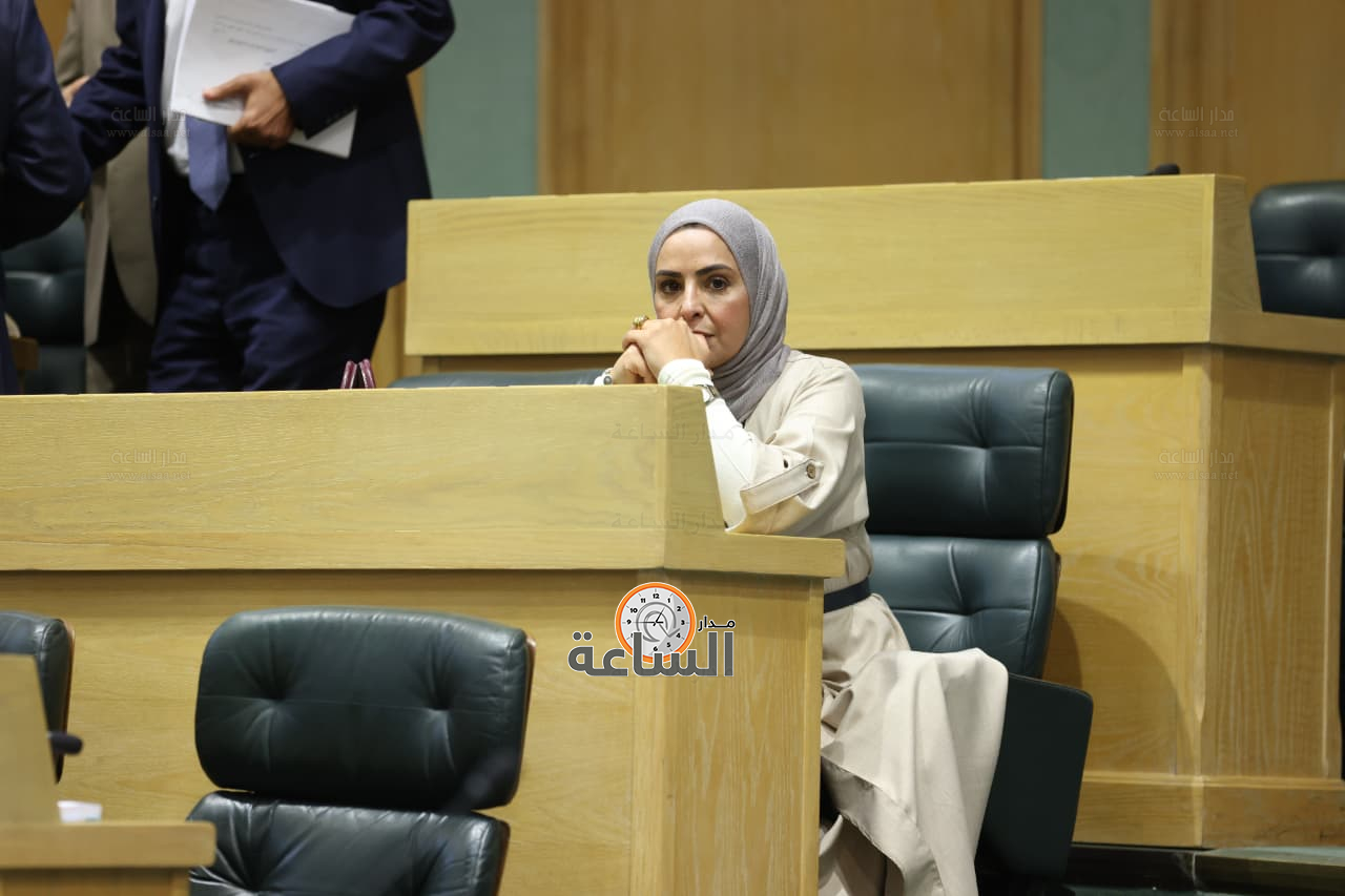 Madar Al-Saa Images 0.8494135679355689