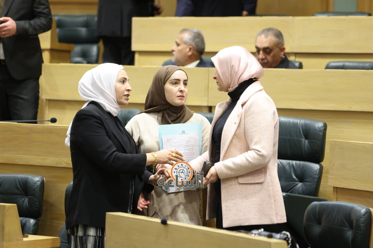 Madar Al-Saa Images 0.05762665534976097