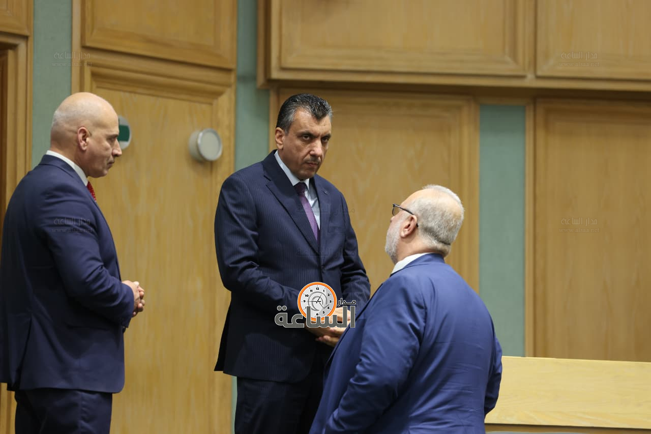 Madar Al-Saa Images 0.22935196888132248