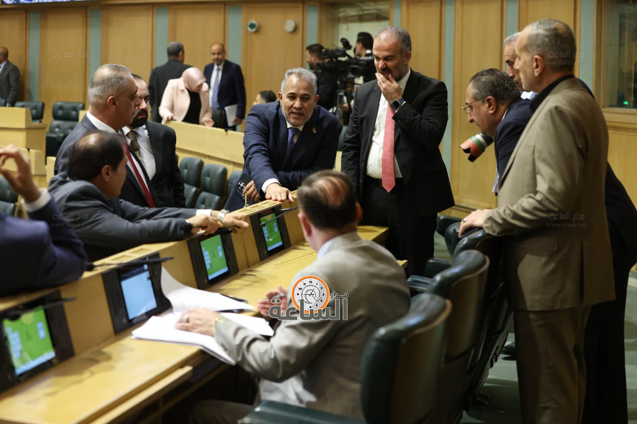 Madar Al-Saa Images 0.5333220983892123