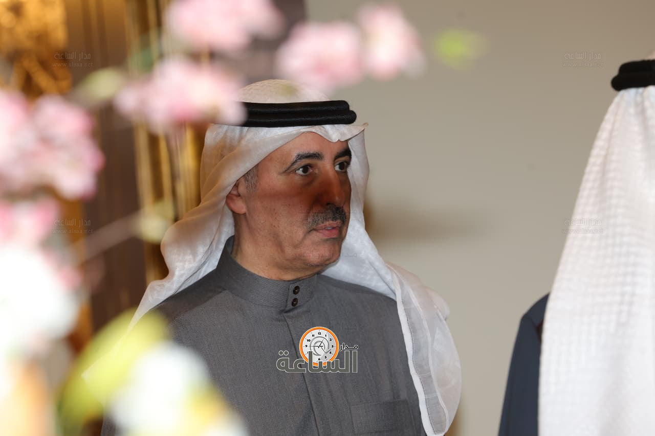 Madar Al-Saa Images 0.1888123772807958