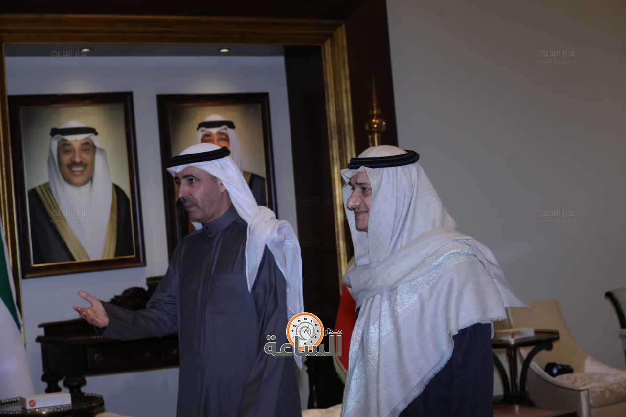 Madar Al-Saa Images 0.23727793678709974