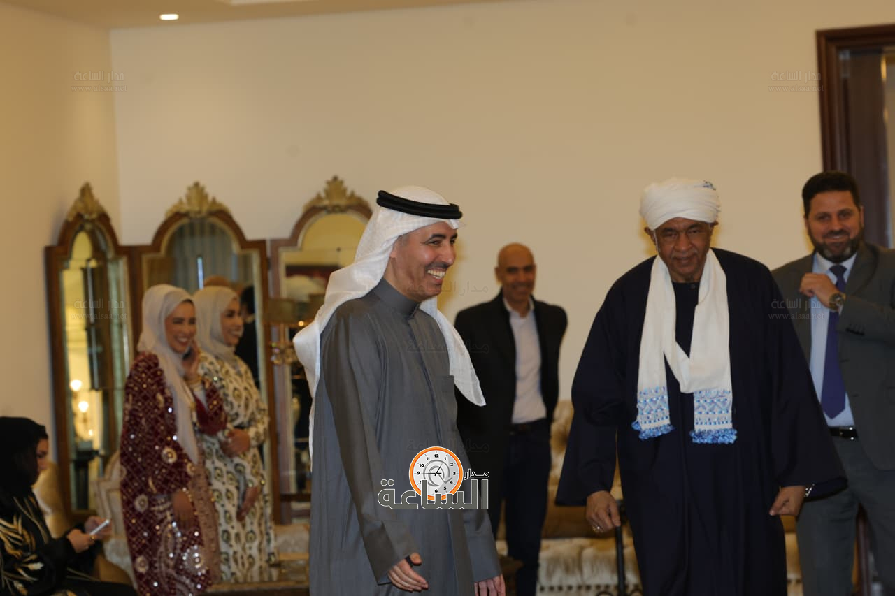 Madar Al-Saa Images 0.5119085060824623