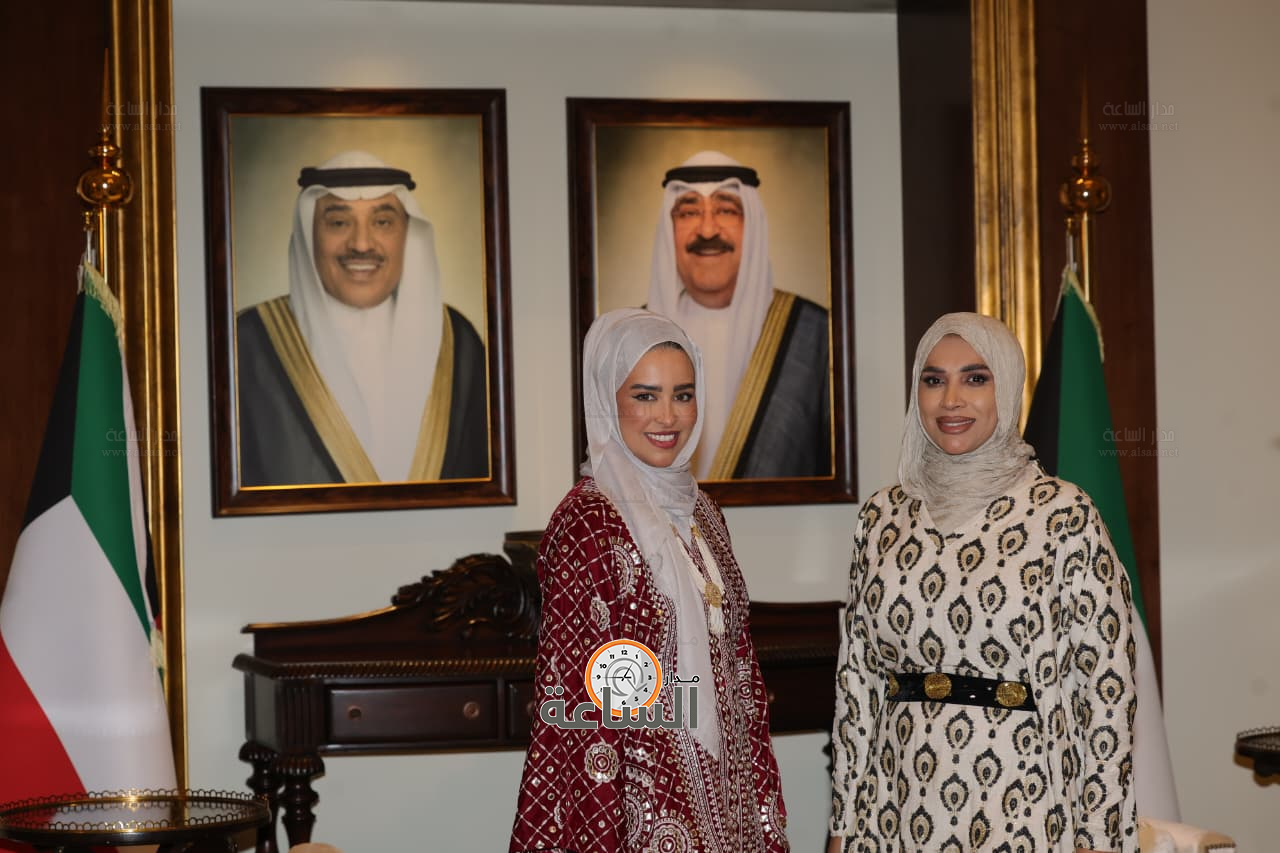 Madar Al-Saa Images 0.34093647401198357