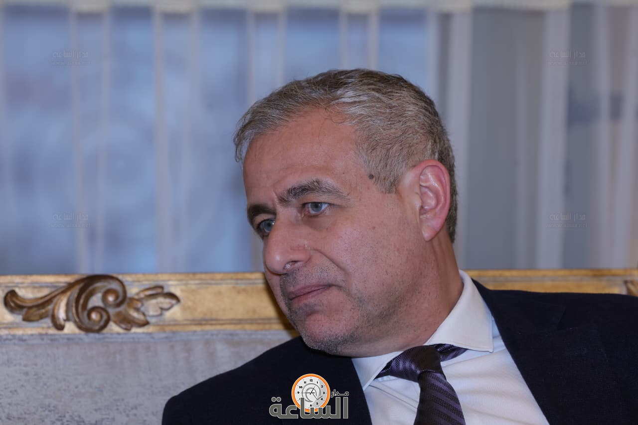 Madar Al-Saa Images 0.4266529042751199