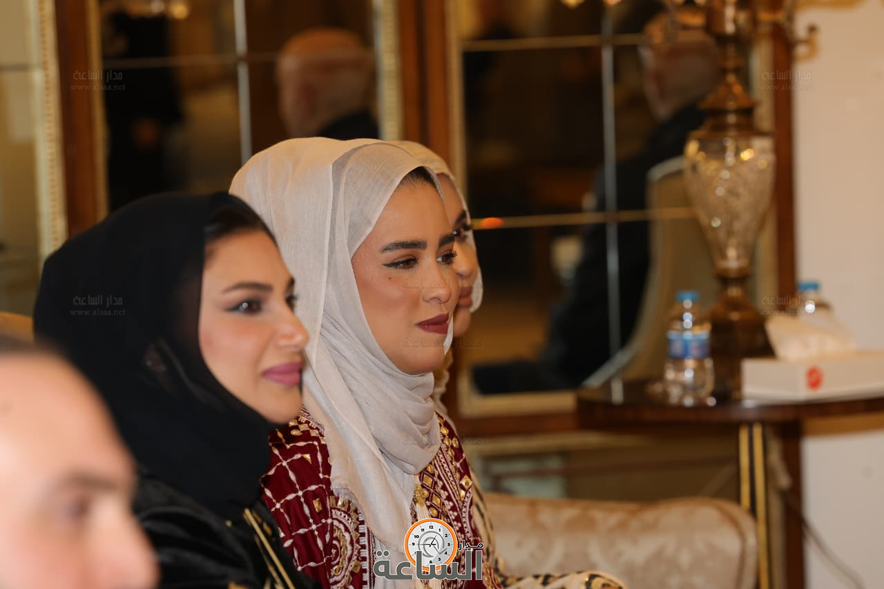 Madar Al-Saa Images 0.12063864437145055