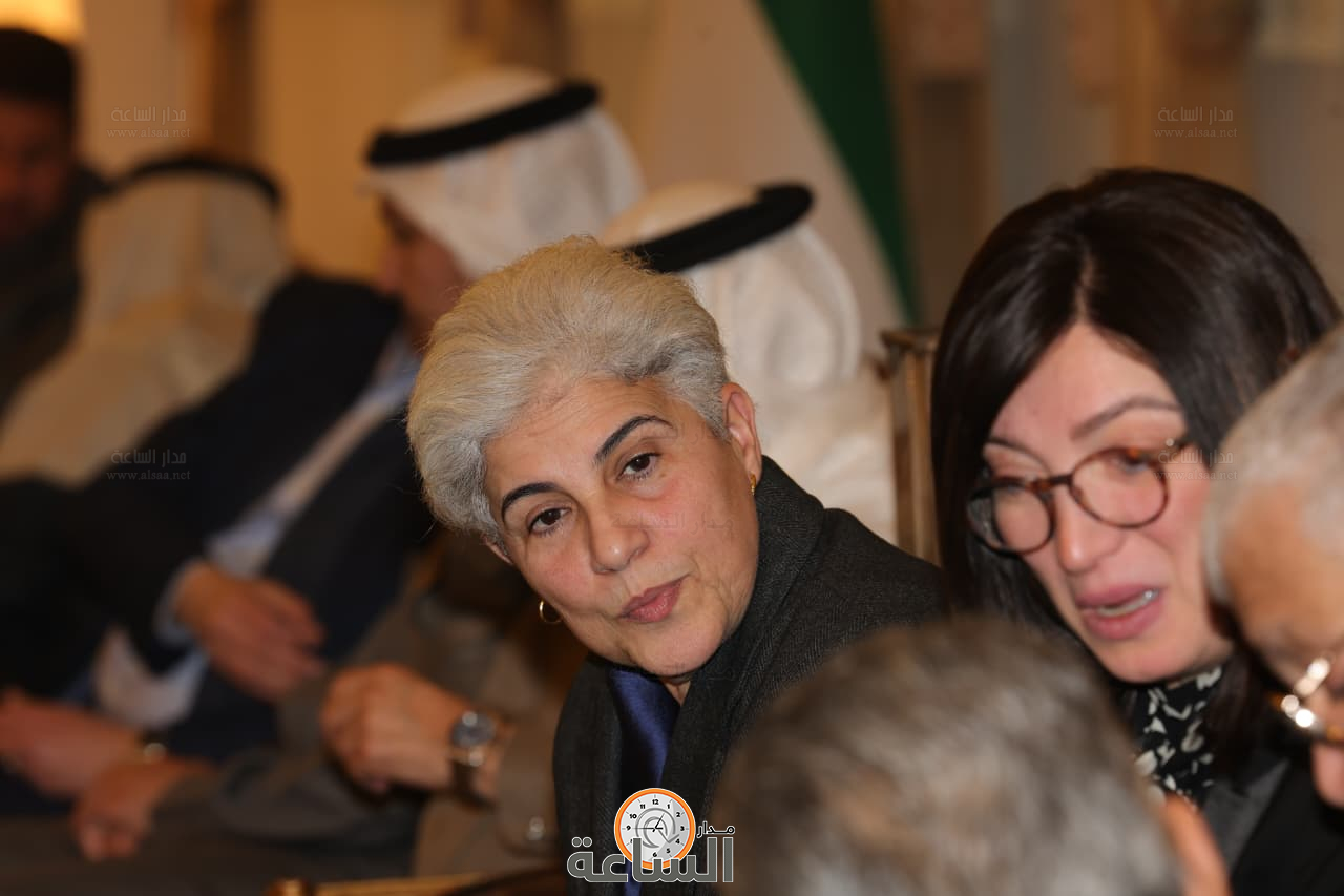 Madar Al-Saa Images 0.6946205543862237