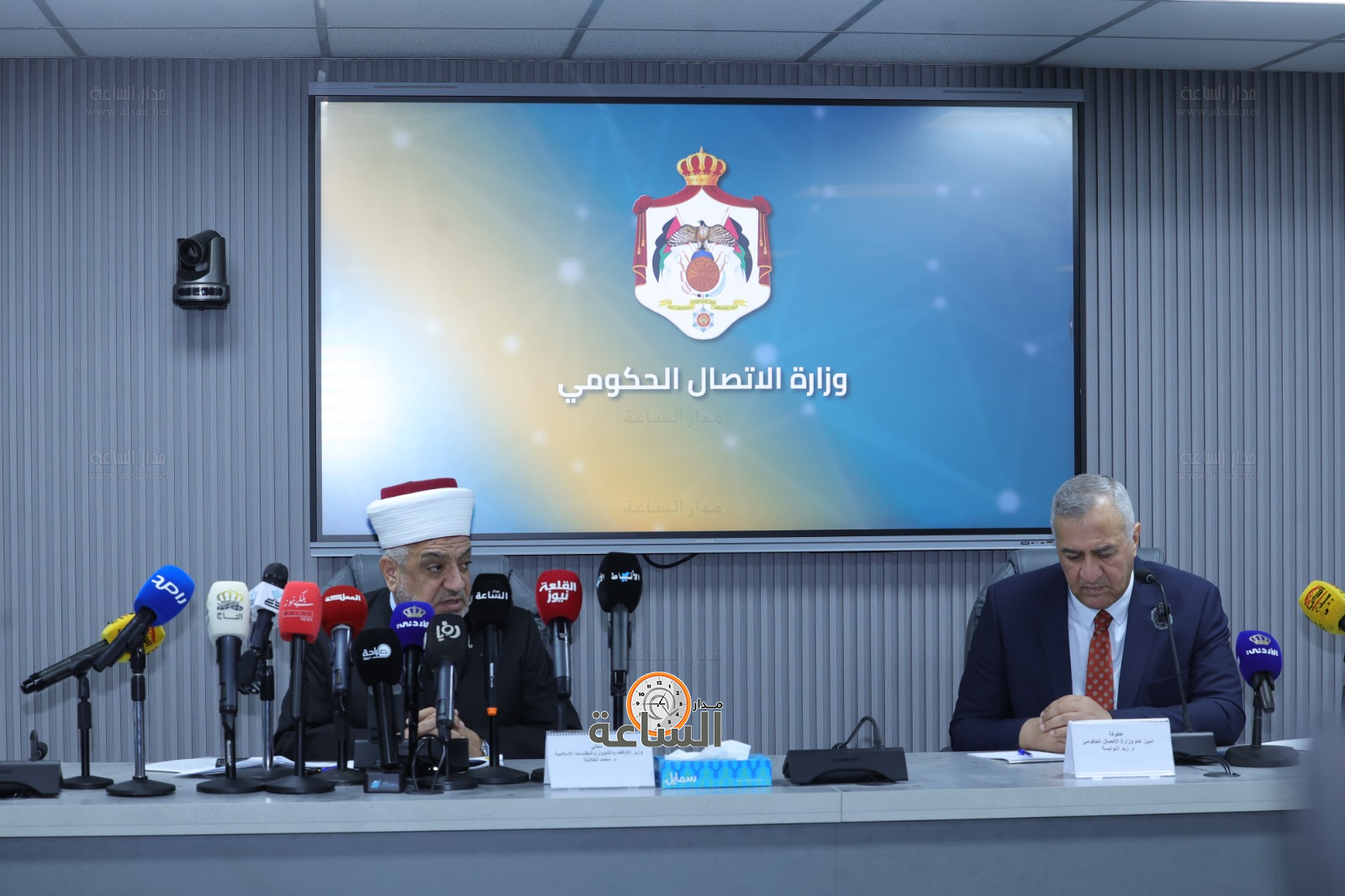 Madar Al-Saa Images 0.9020672432874314