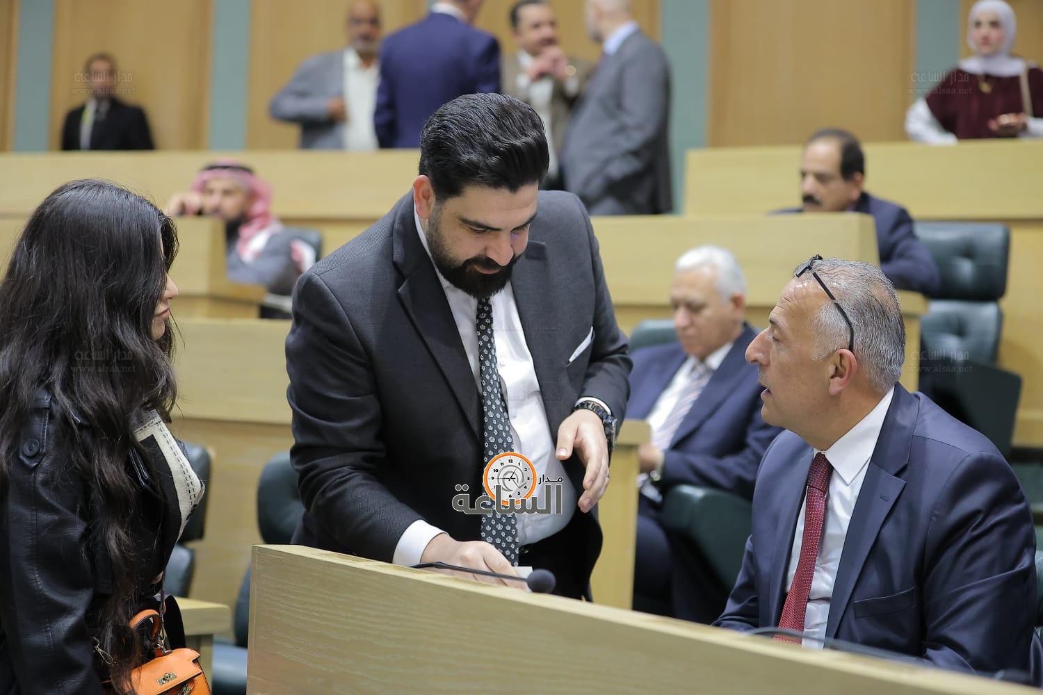 Madar Al-Saa Images 0.7726315076896143