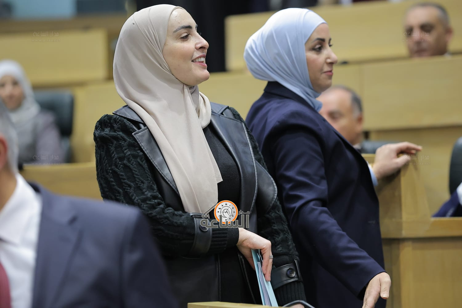 Madar Al-Saa Images 0.7969212960601483