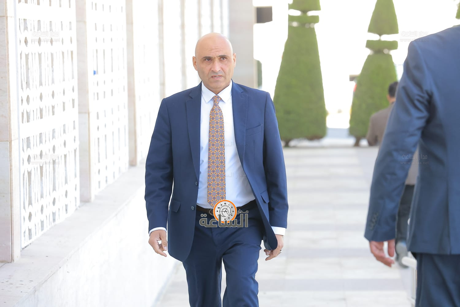 Madar Al-Saa Images 0.38095650205286635