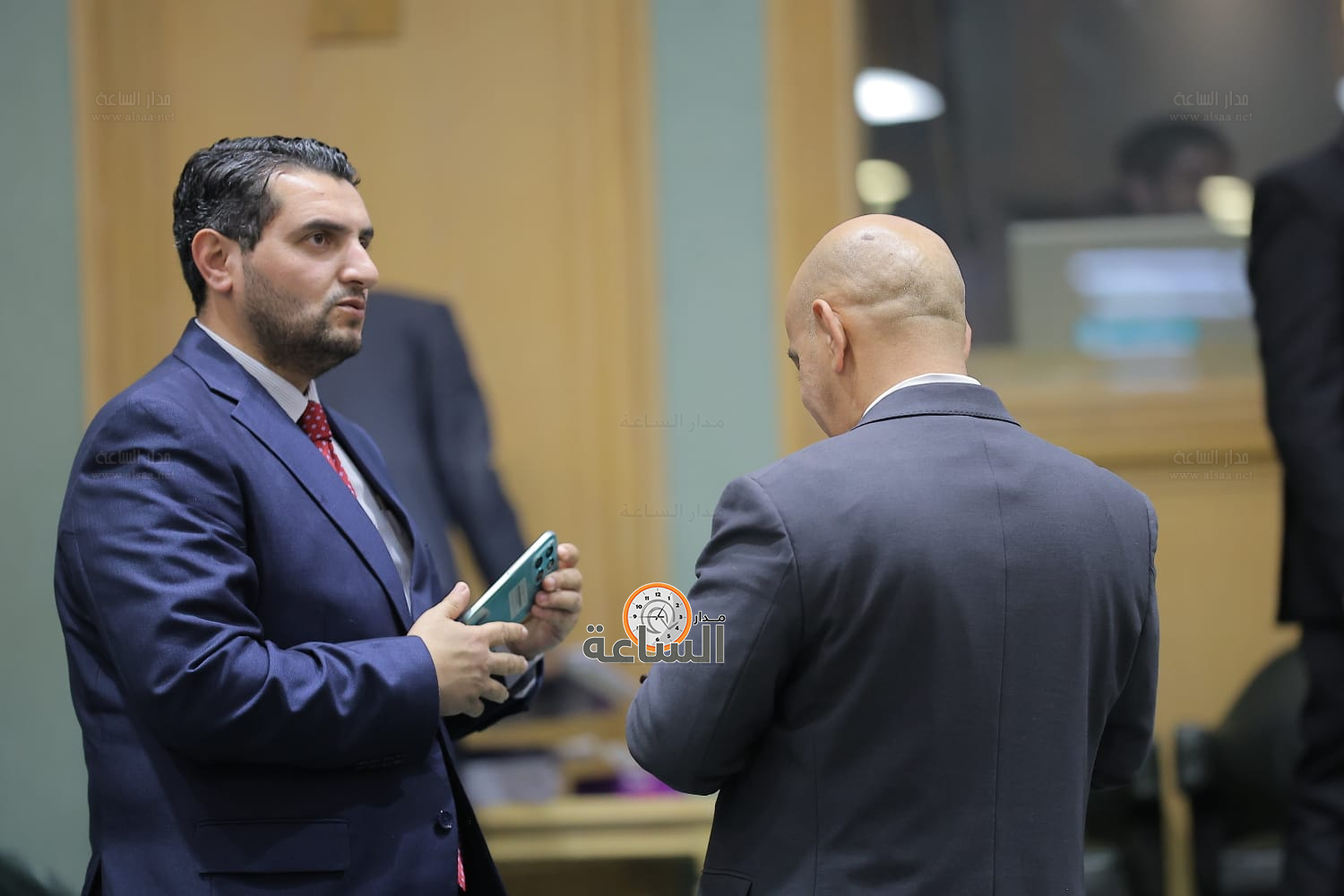 Madar Al-Saa Images 0.5172080182149454