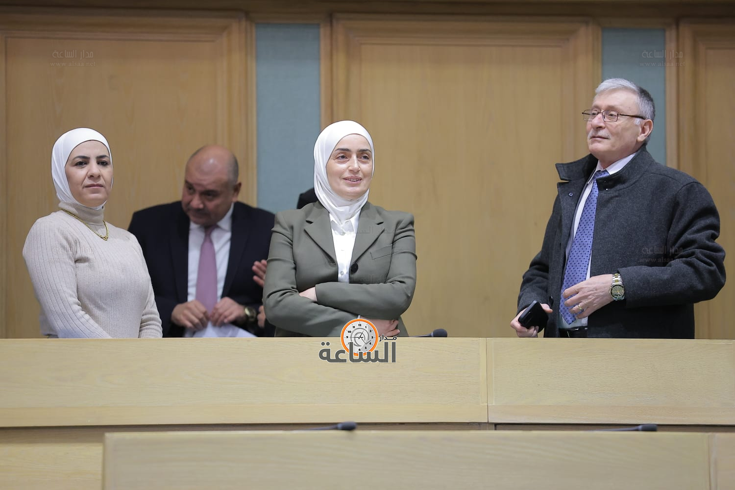 Madar Al-Saa Images 0.15383403278082475