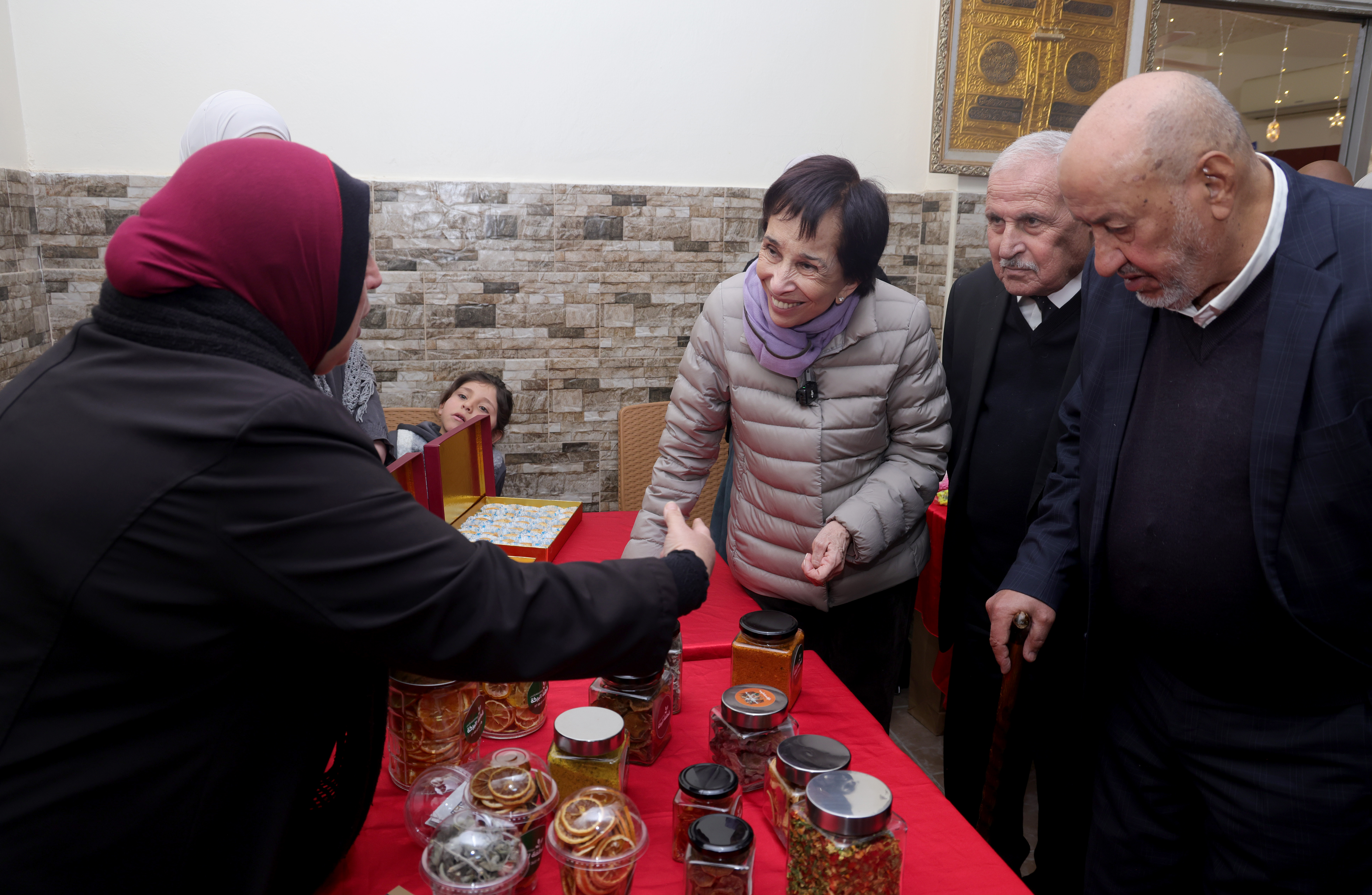 Madar Al-Saa Images 0.4734188713593819