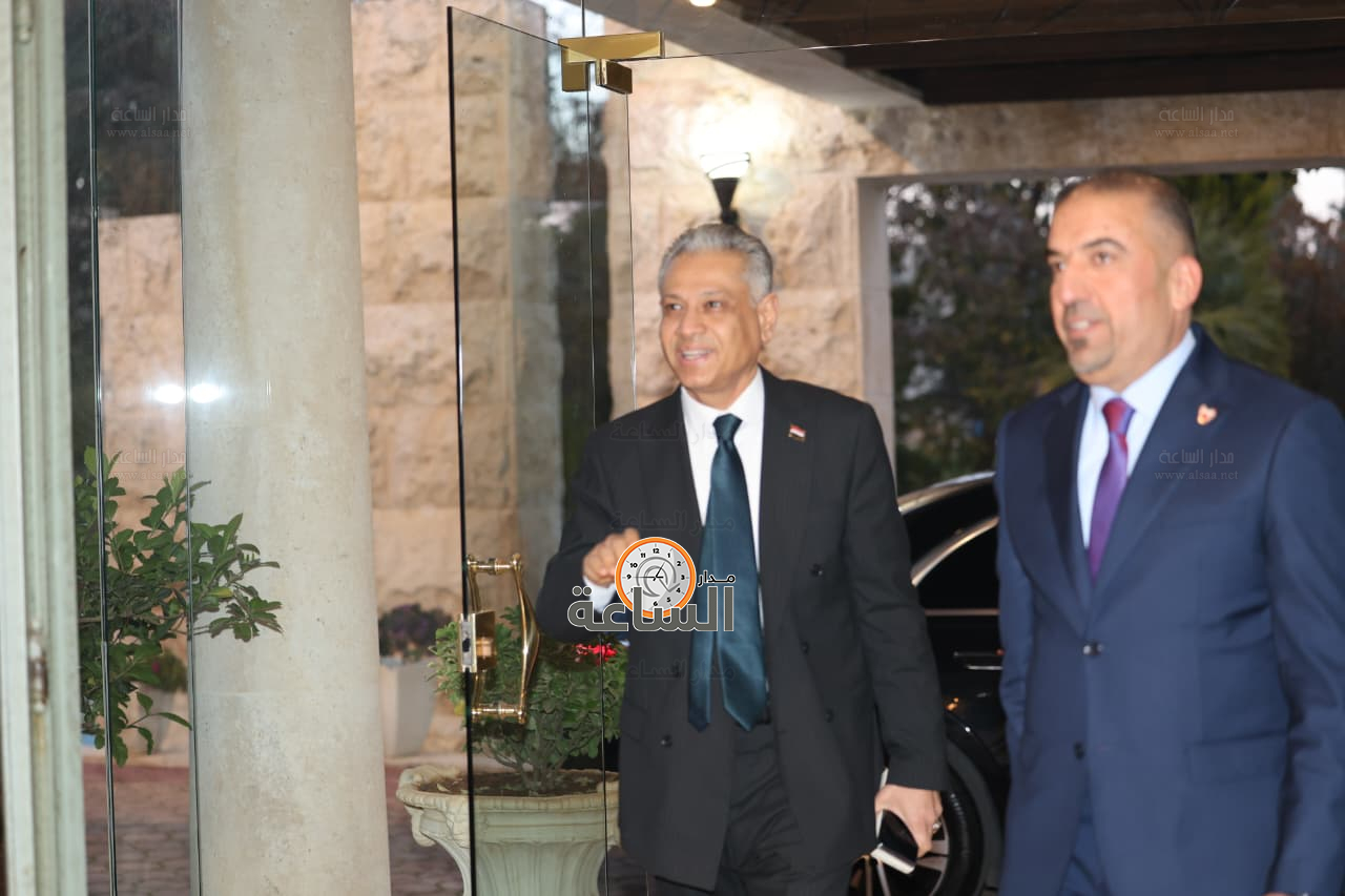 Madar Al-Saa Images 0.12490466692498992