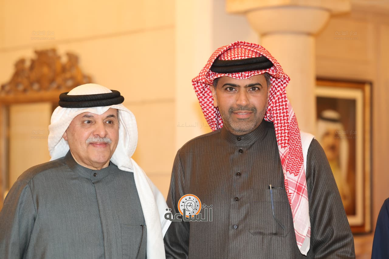 Madar Al-Saa Images 0.8885848978695926