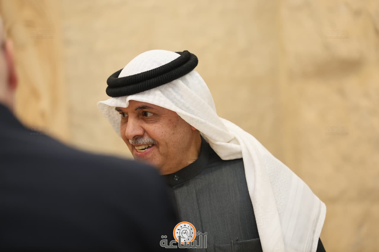 Madar Al-Saa Images 0.04970272252426622