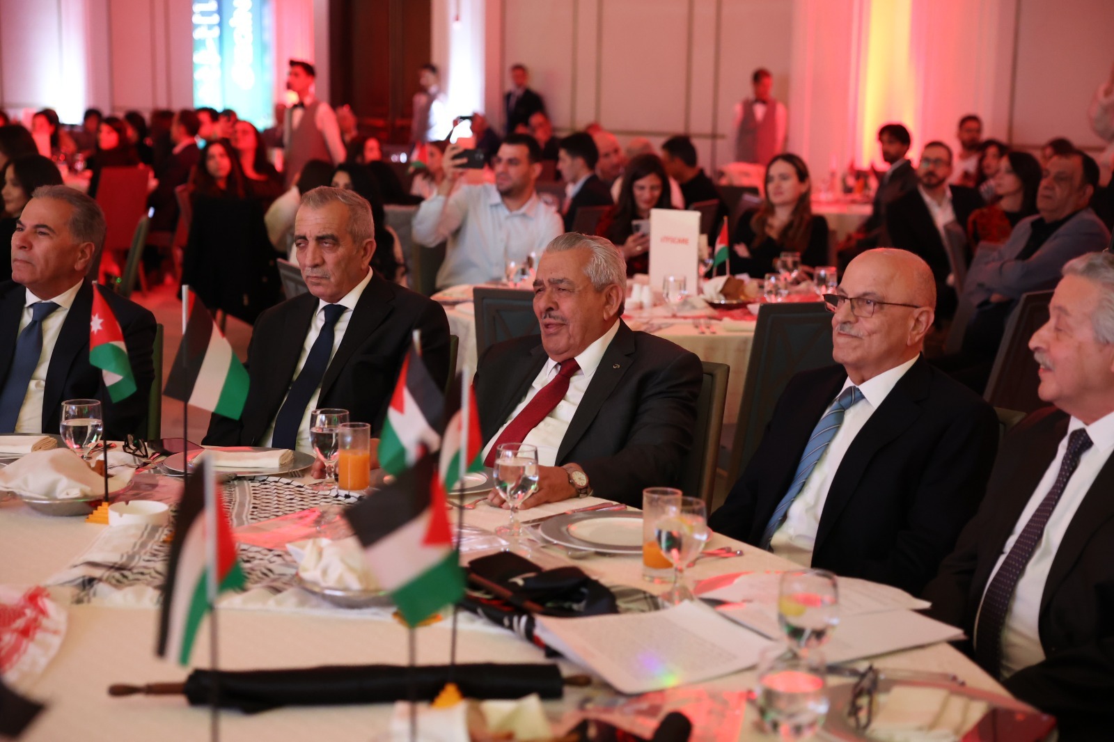 Madar Al-Saa Images 0.42582522339293827