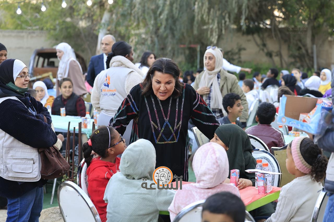 Madar Al-Saa Images 0.6755940306042879