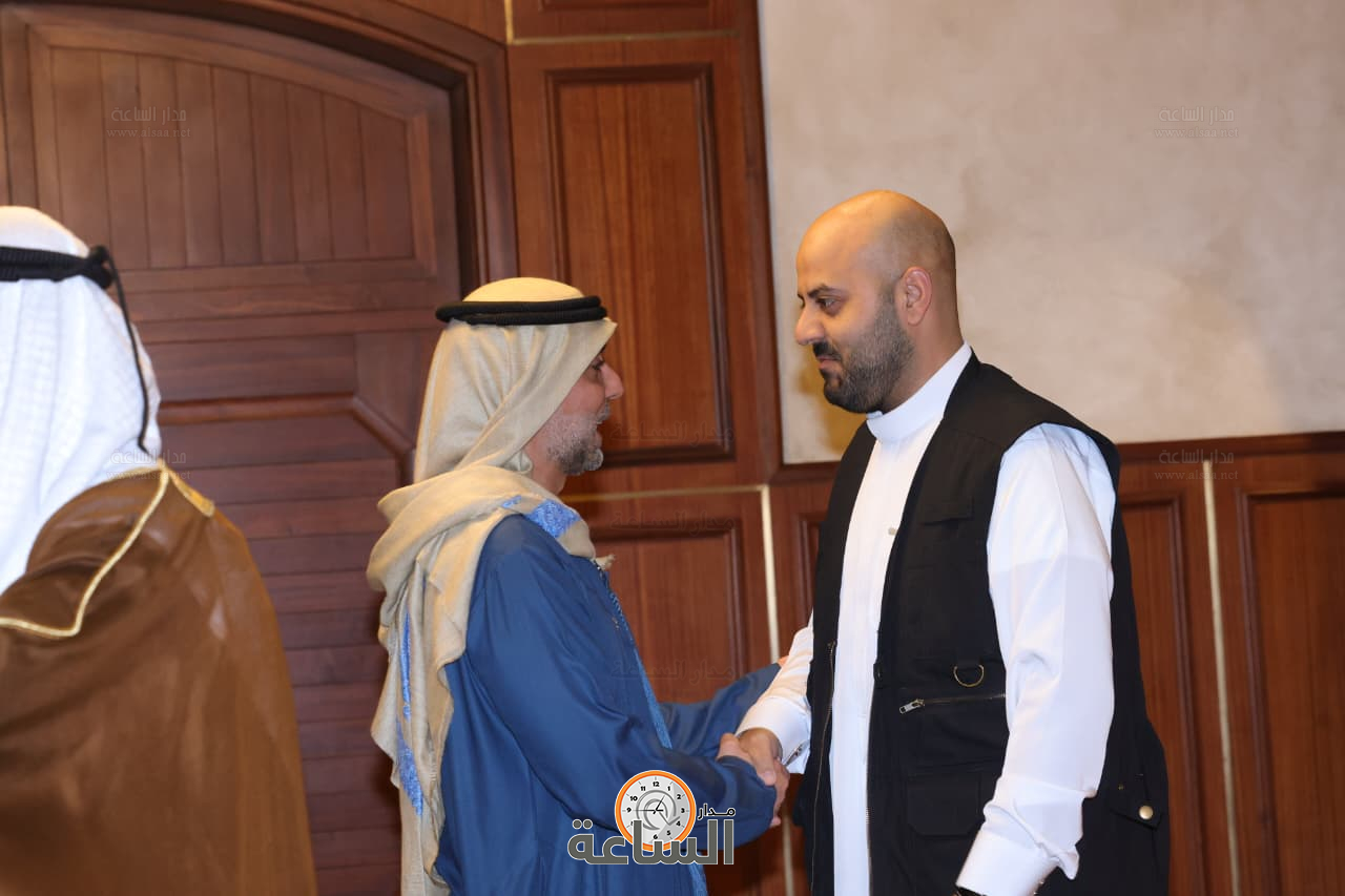 Madar Al-Saa Images 0.14284742747423274