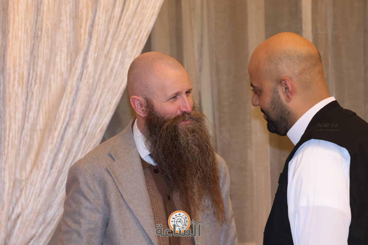 Madar Al-Saa Images 0.2441566750054629