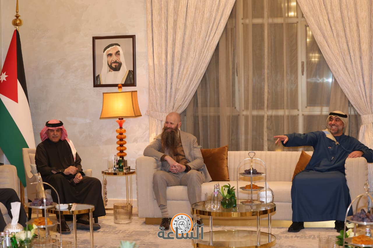 Madar Al-Saa Images 0.9189216751448911