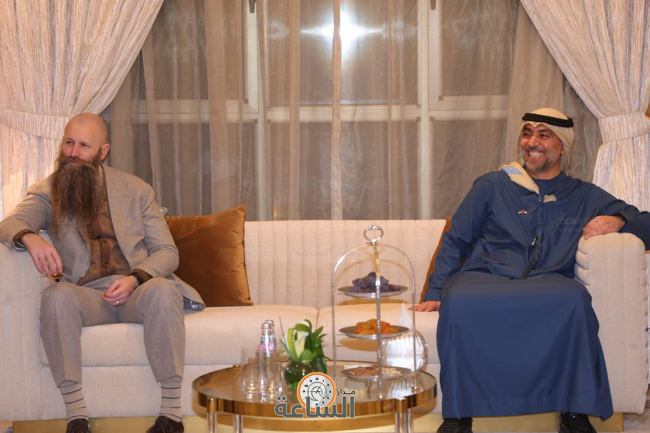 Madar Al-Saa Images 0.43537907925120634