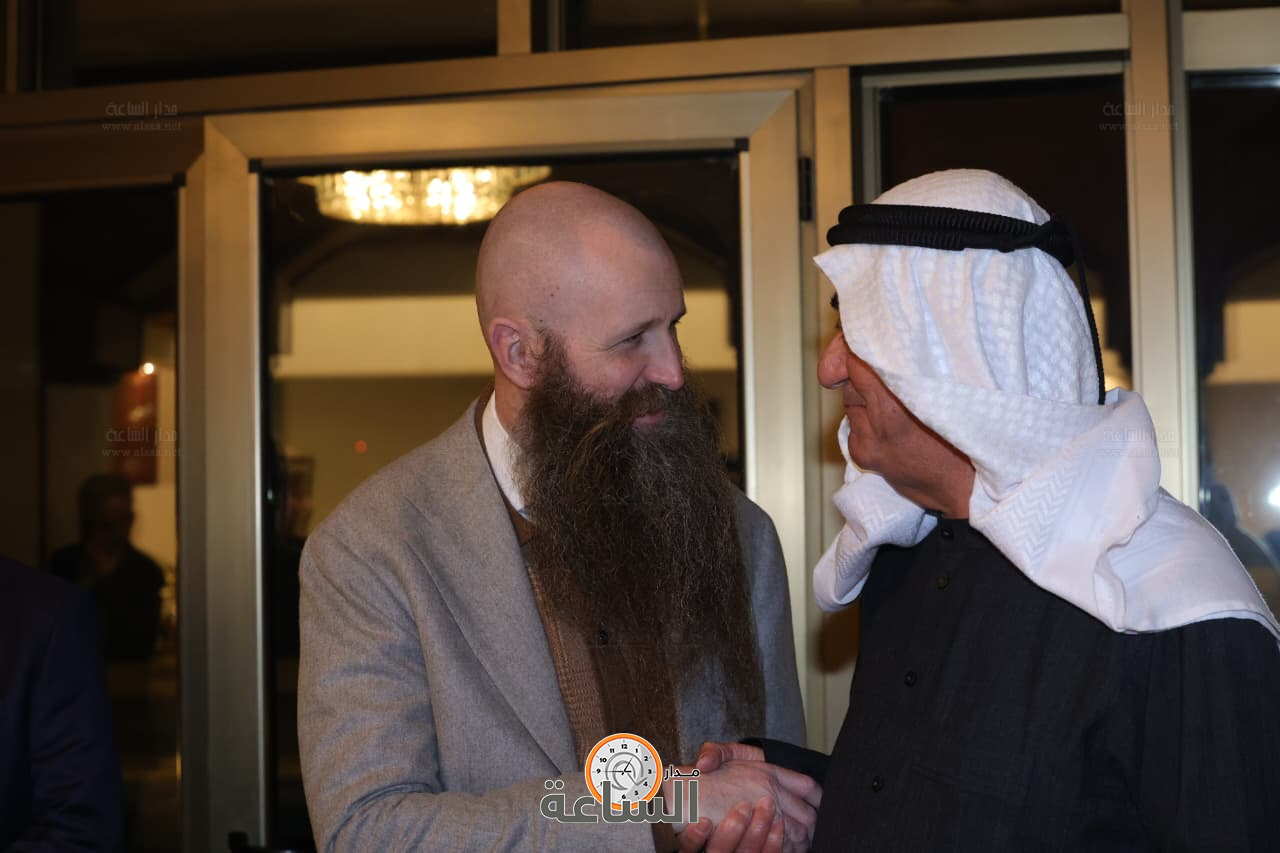 Madar Al-Saa Images 0.9193280378874082