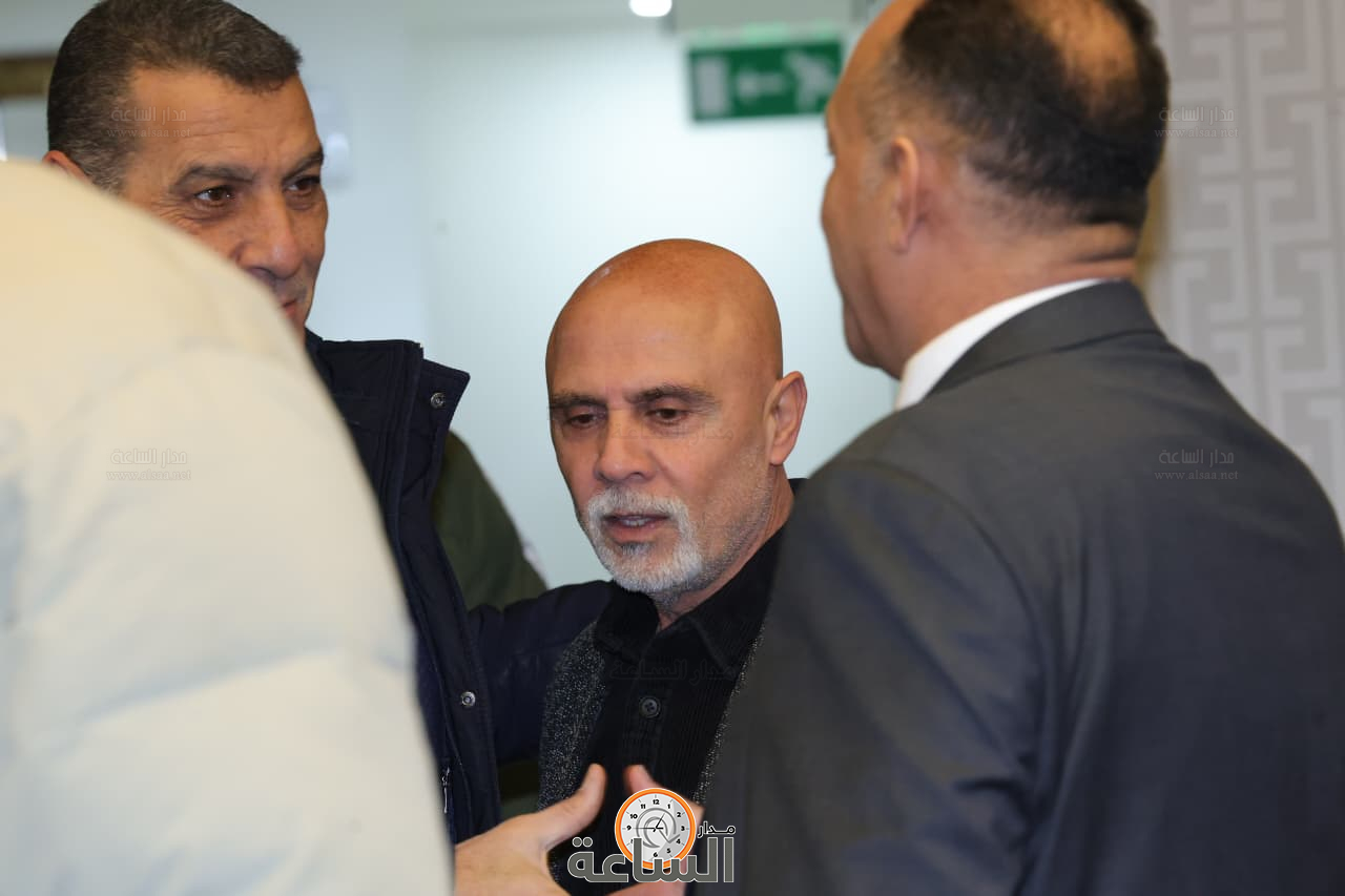 Madar Al-Saa Images 0.08187807517082313