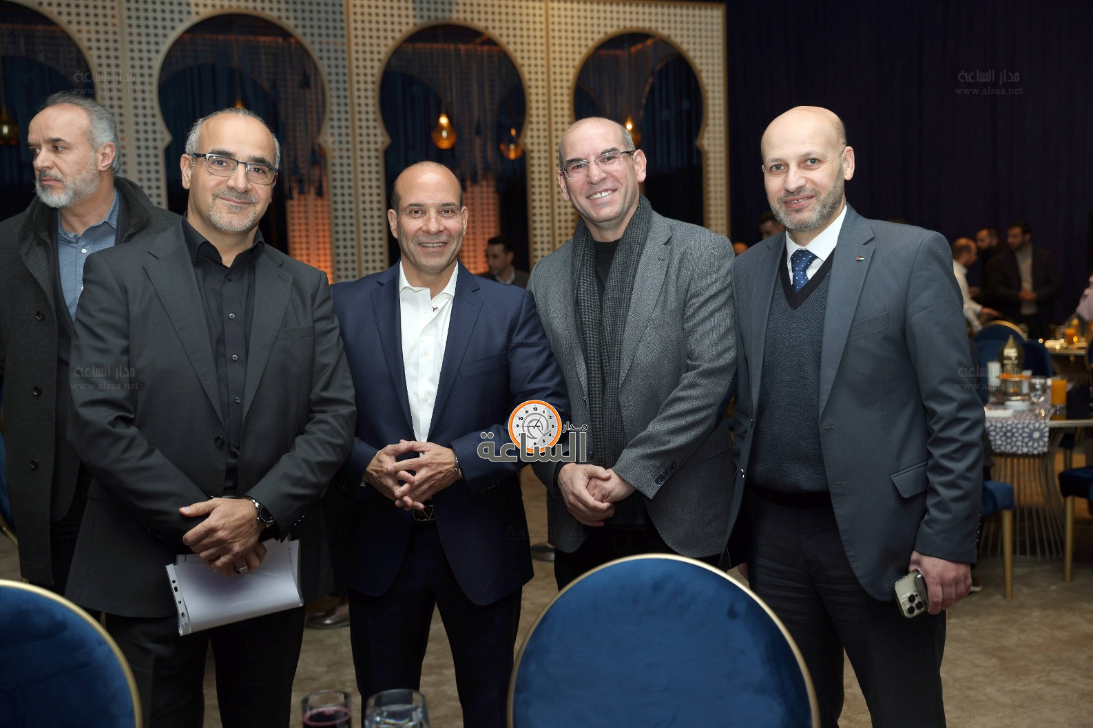 Madar Al-Saa Images 0.32039192699174945