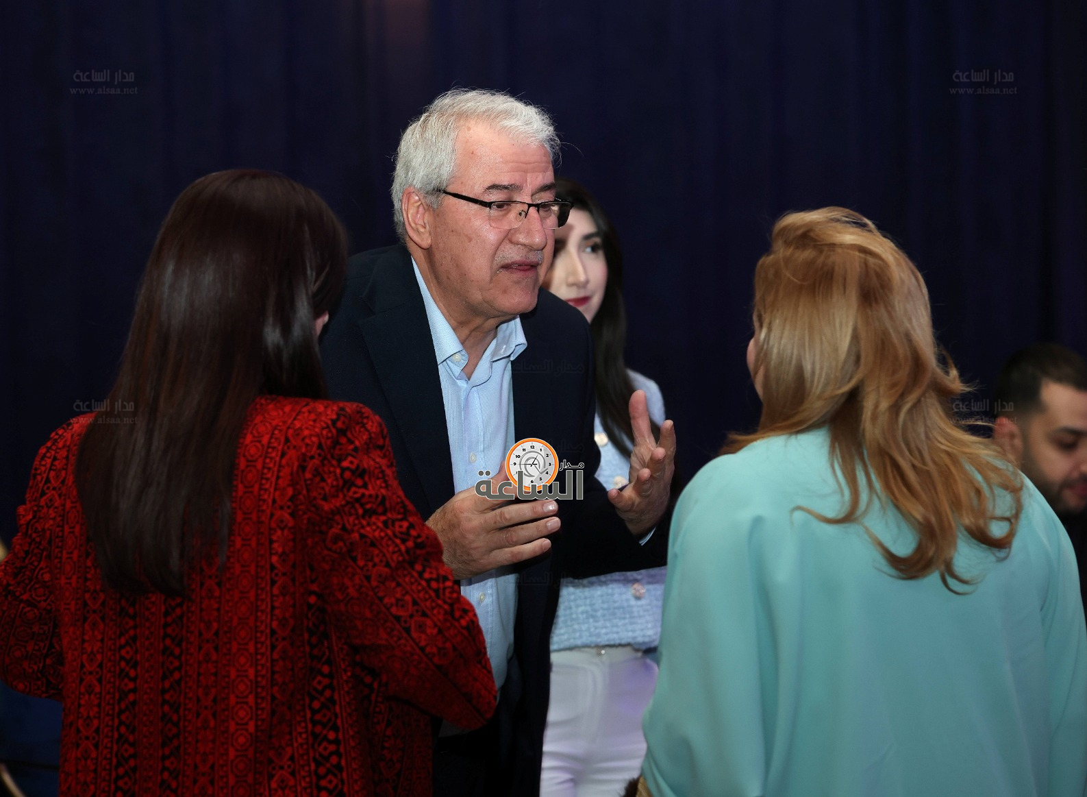 Madar Al-Saa Images 0.3604007551493228