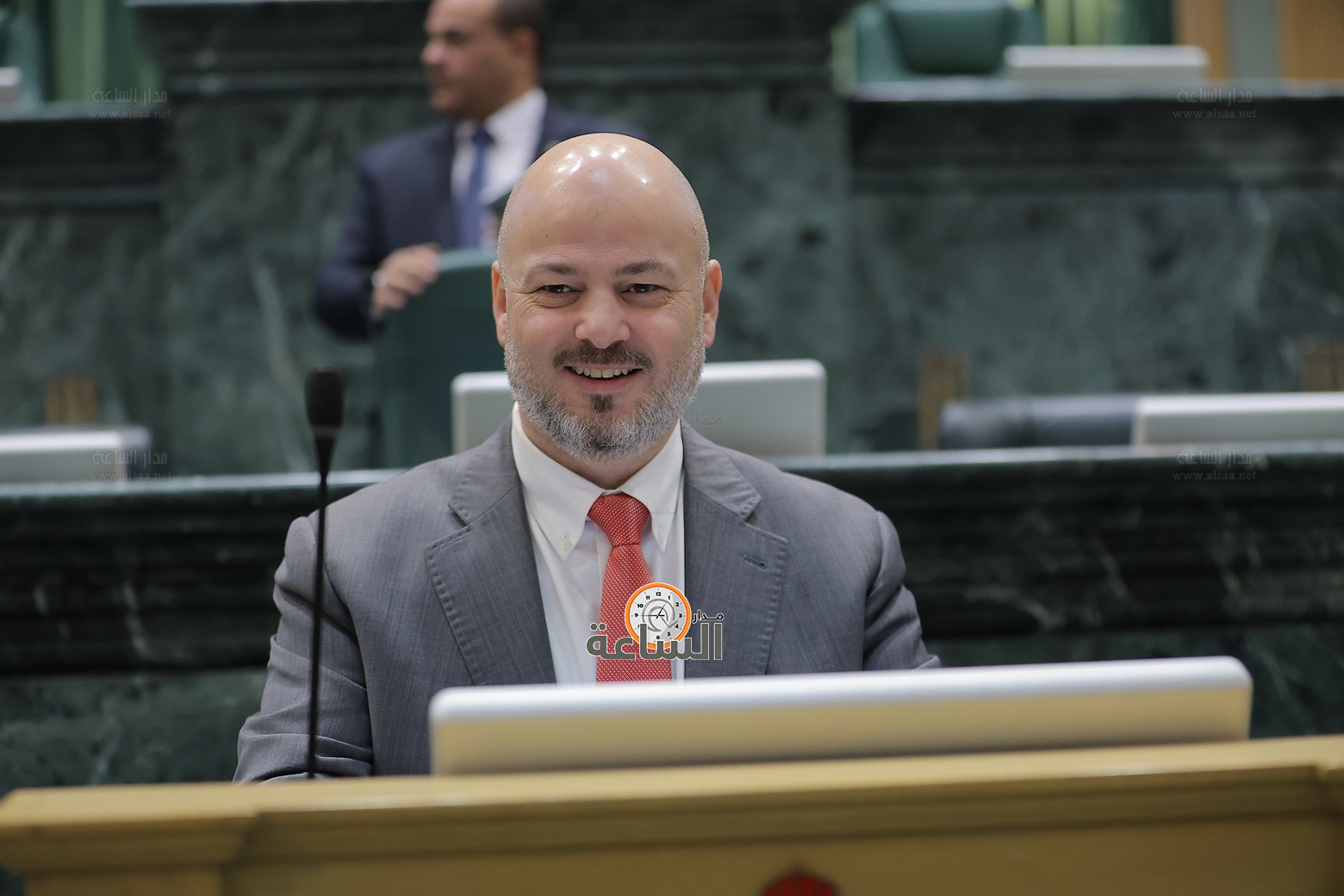 Madar Al-Saa Images 0.8673728180441214