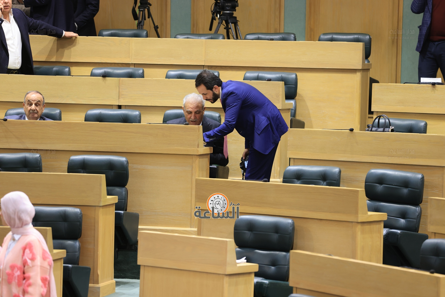 Madar Al-Saa Images 0.9916839477714663